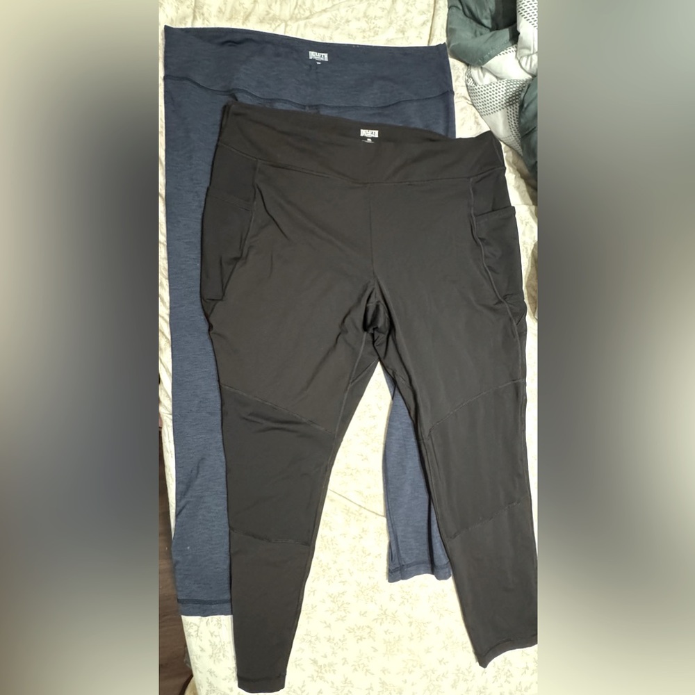 Duluth Trading Company - NoGA Black and Blue Leggings Set - XXL